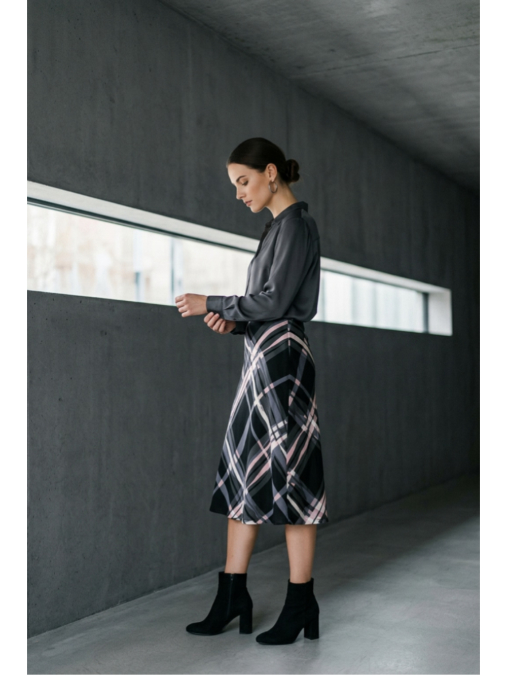 Vintage Y2K New York & Company Black Plaid Midi Skirt XL Retro Dark Acadamia